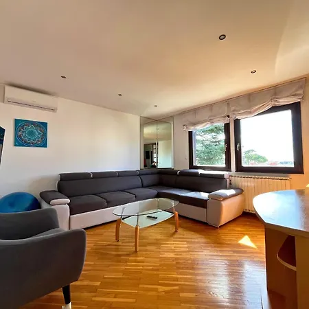 By The Sea - 24343 Umag