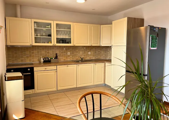 By The Sea - 24343 * Umag