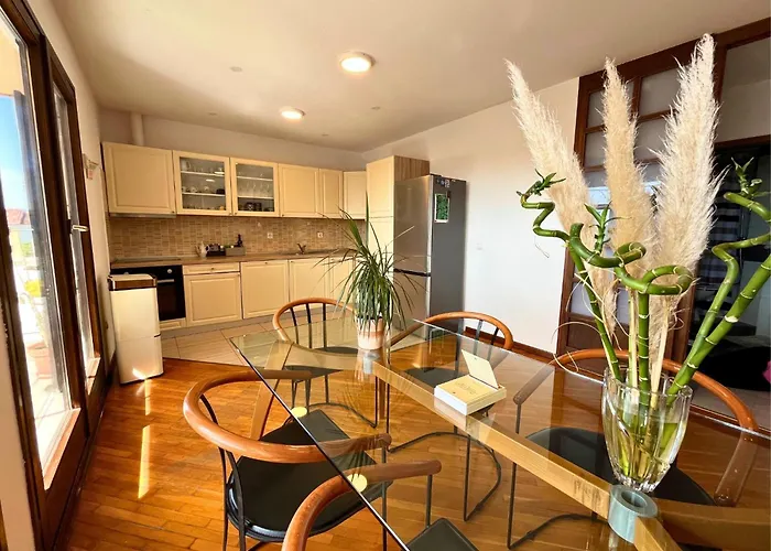 By The Sea - 24343 Apartamento